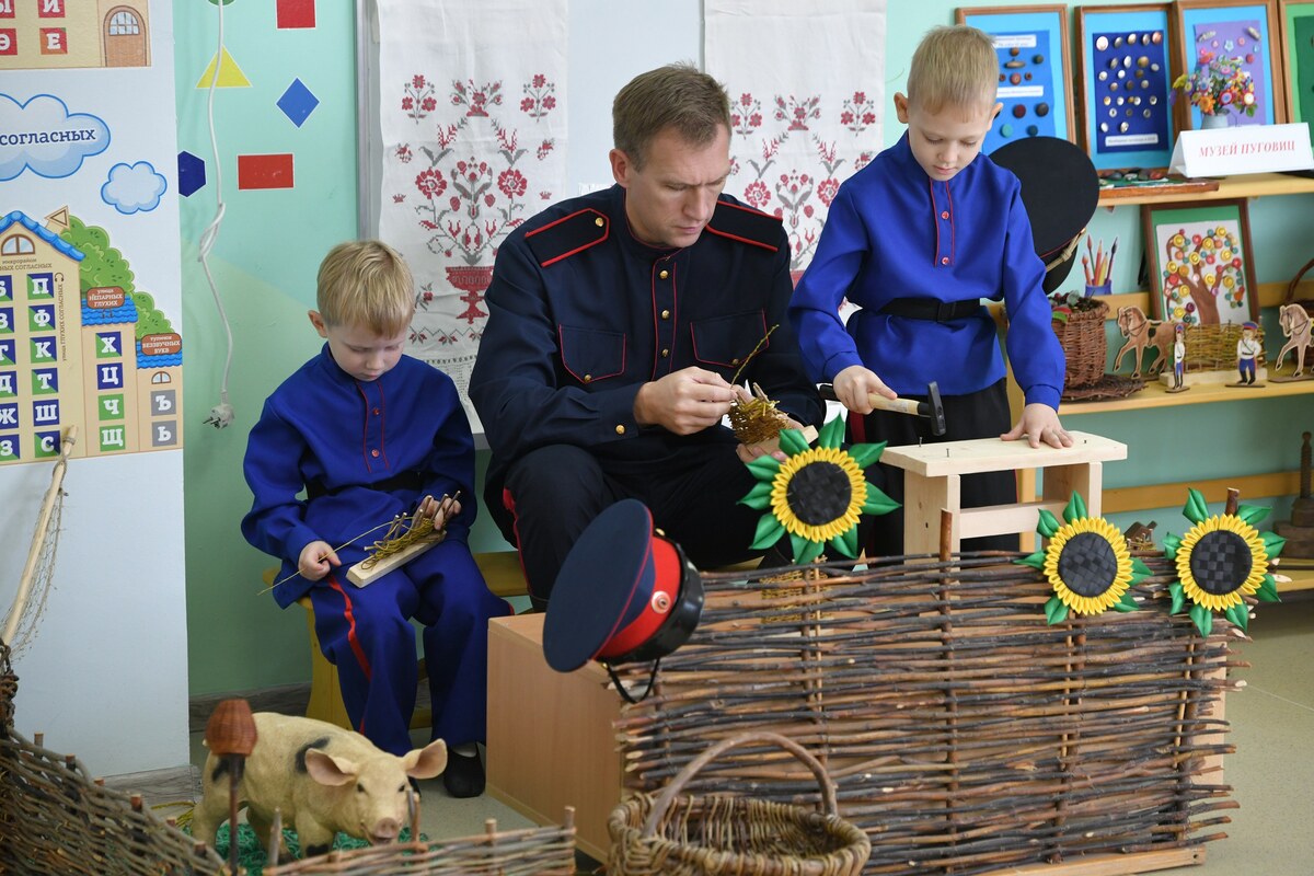 Опыт работы казачьих детских садов города
